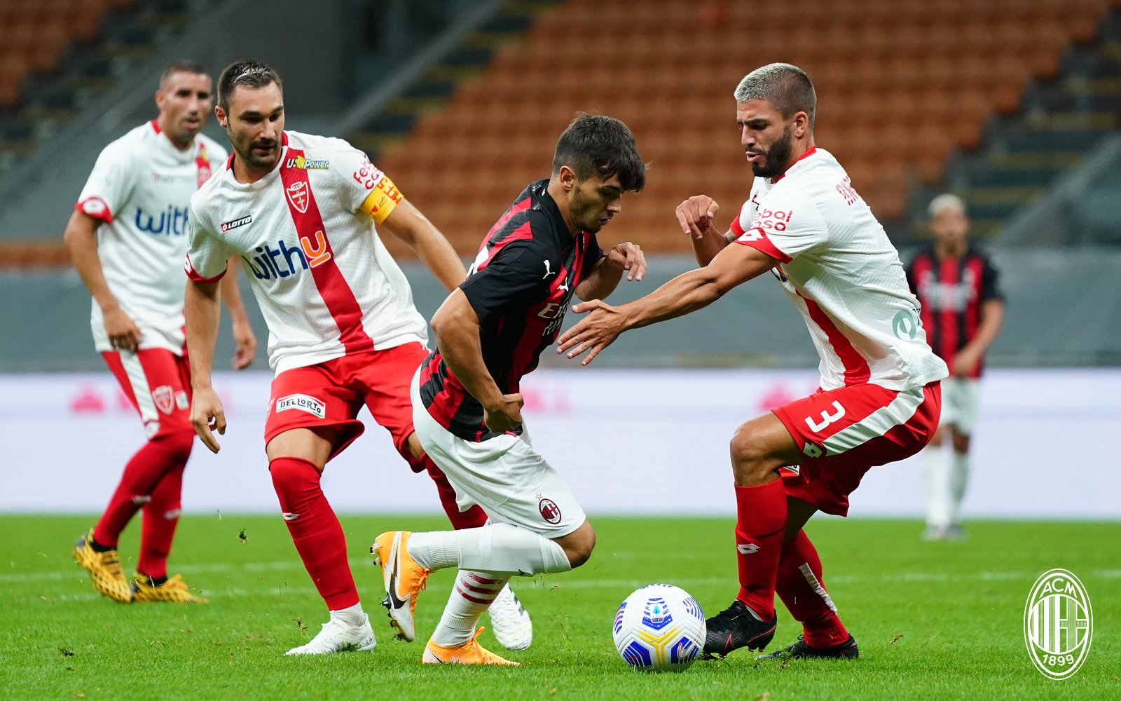 AC Milan vs Monza (22:59 &#8211; 22/10) | Xem lại trận đấu