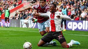 Bournemouth vs Southampton (01:30 &#8211; 20/10) | Xem lại trận đấu