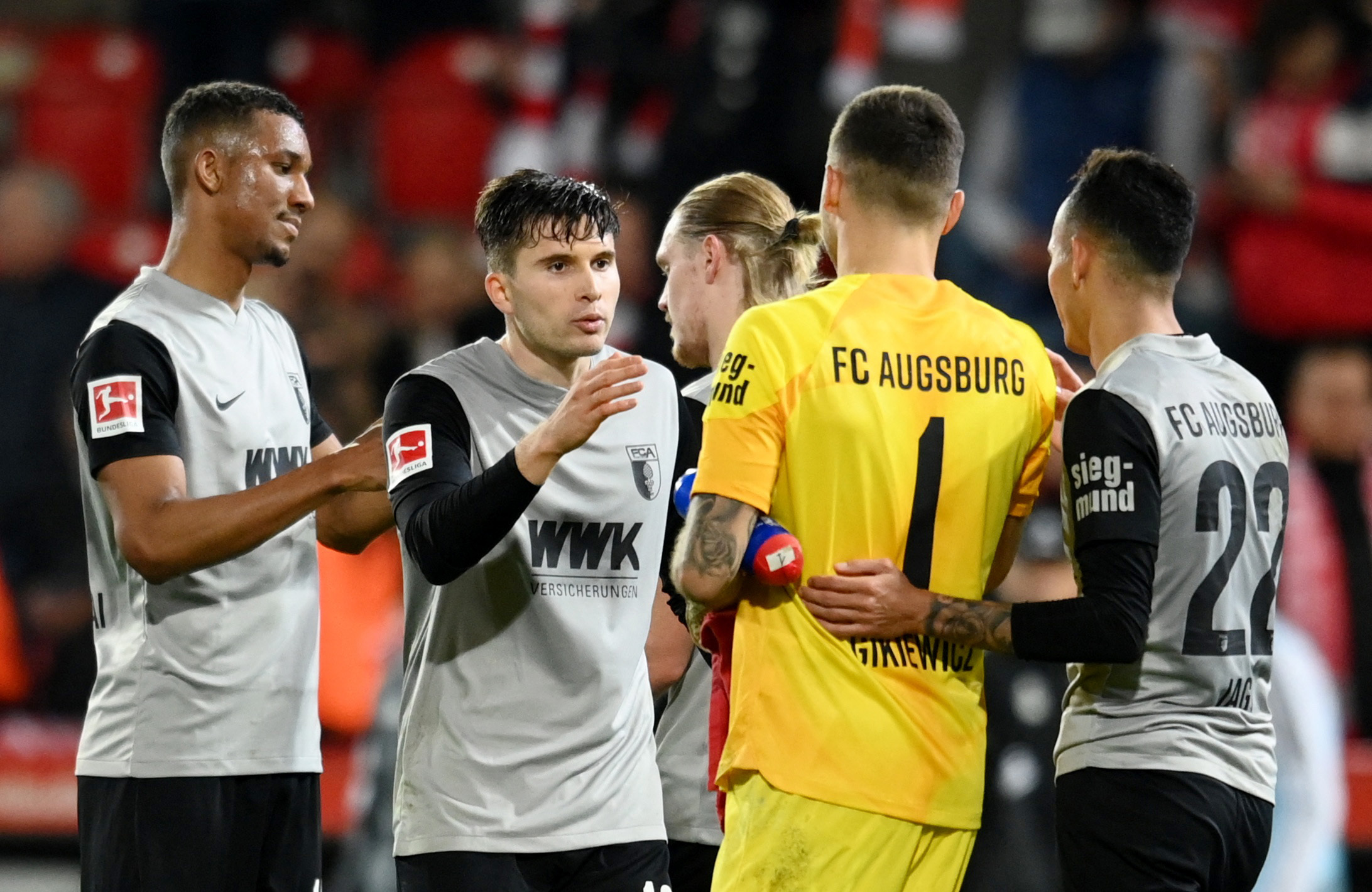 Union Berlin vs Augsburg (02:30 &#8211; 10/11) | Xem lại trận đấu