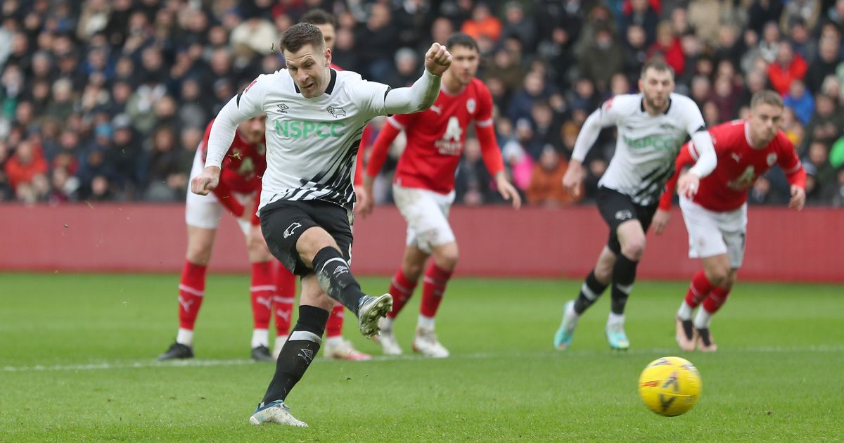 Derby County vs Barnsley (19:30 &#8211; 08/01) | Xem lại trận đấu