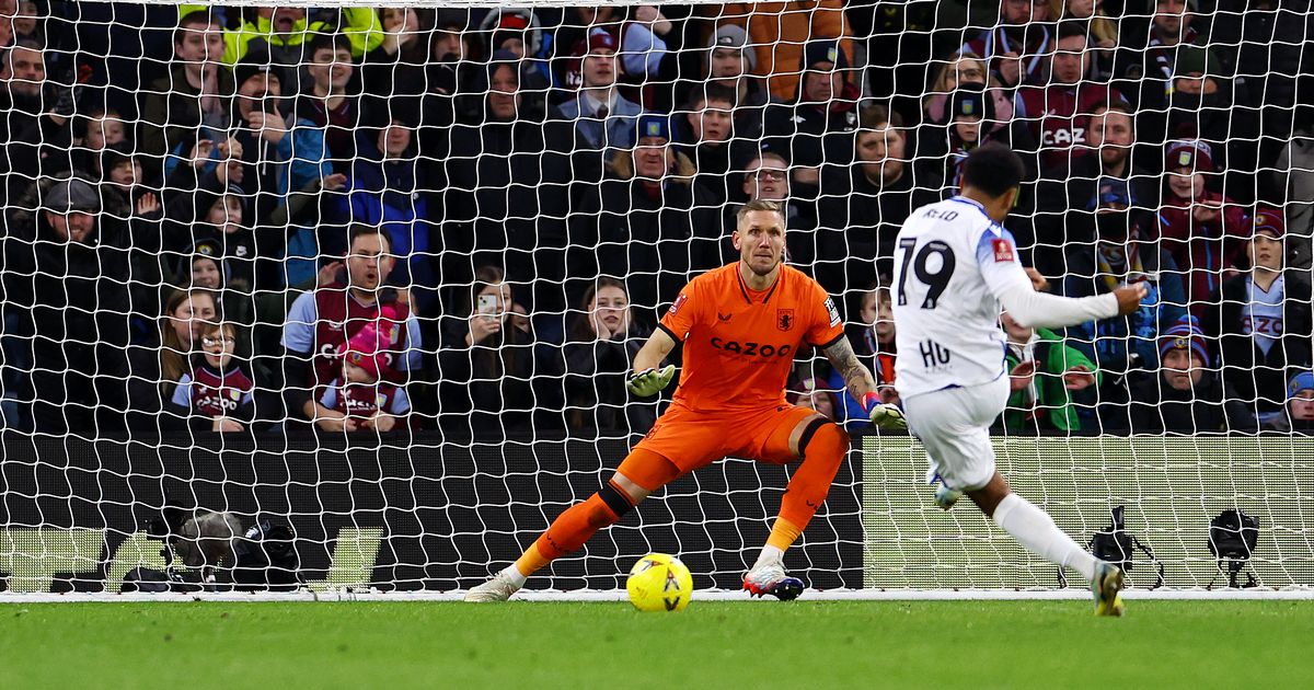 Aston Villa vs Stevenage Borough (23:30 &#8211; 08/01) | Xem lại trận đấu