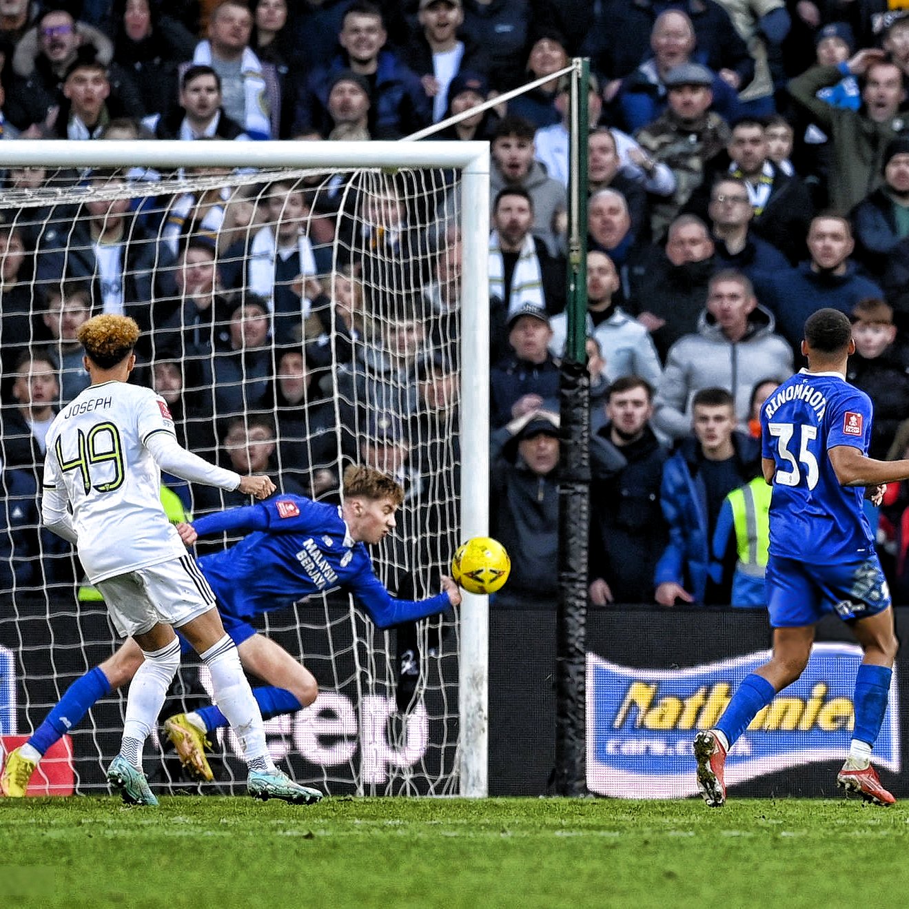Cardiff City vs Leeds United (21:00 &#8211; 08/01) | Xem lại trận đấu