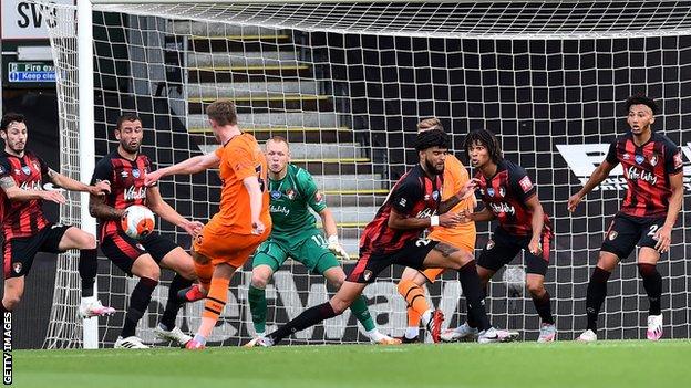Bournemouth vs Newcastle (00:30 &#8211; 12/02) | Xem lại trận đấu