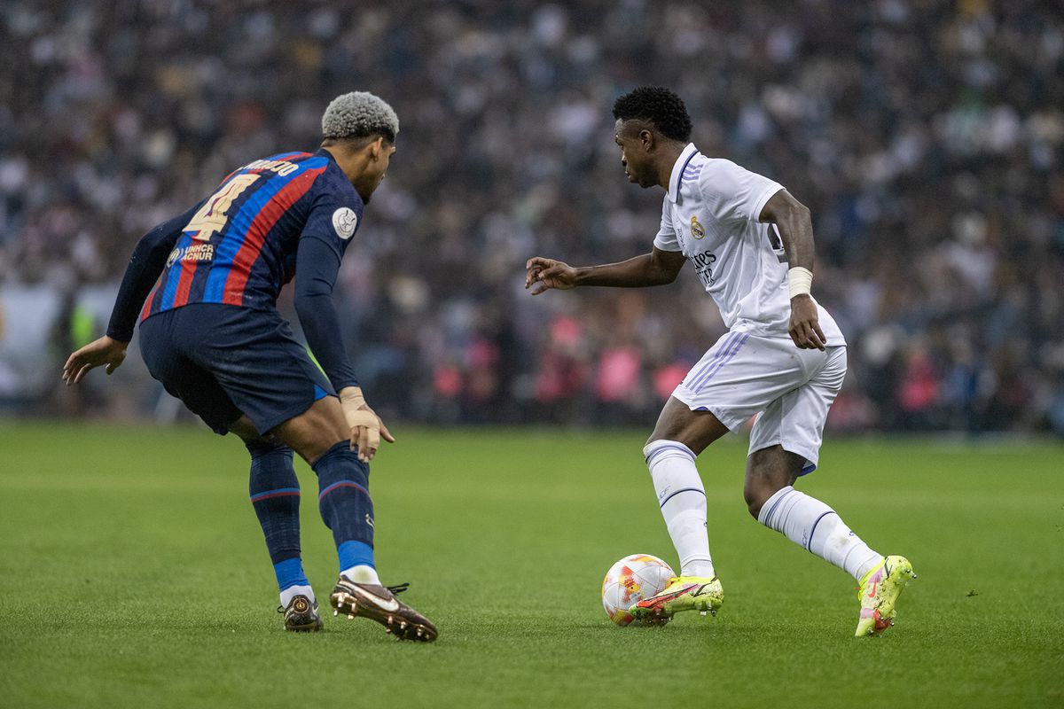 Real Madrid vs Barcelona (03:00 &#8211; 03/03) | Xem lại trận đấu