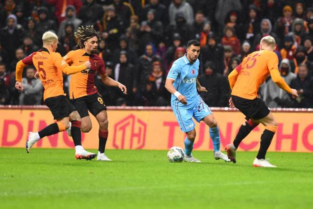 Trabzonspor vs Besiktas JK (00:30 &#8211; 17/04) | Xem lại trận đấu