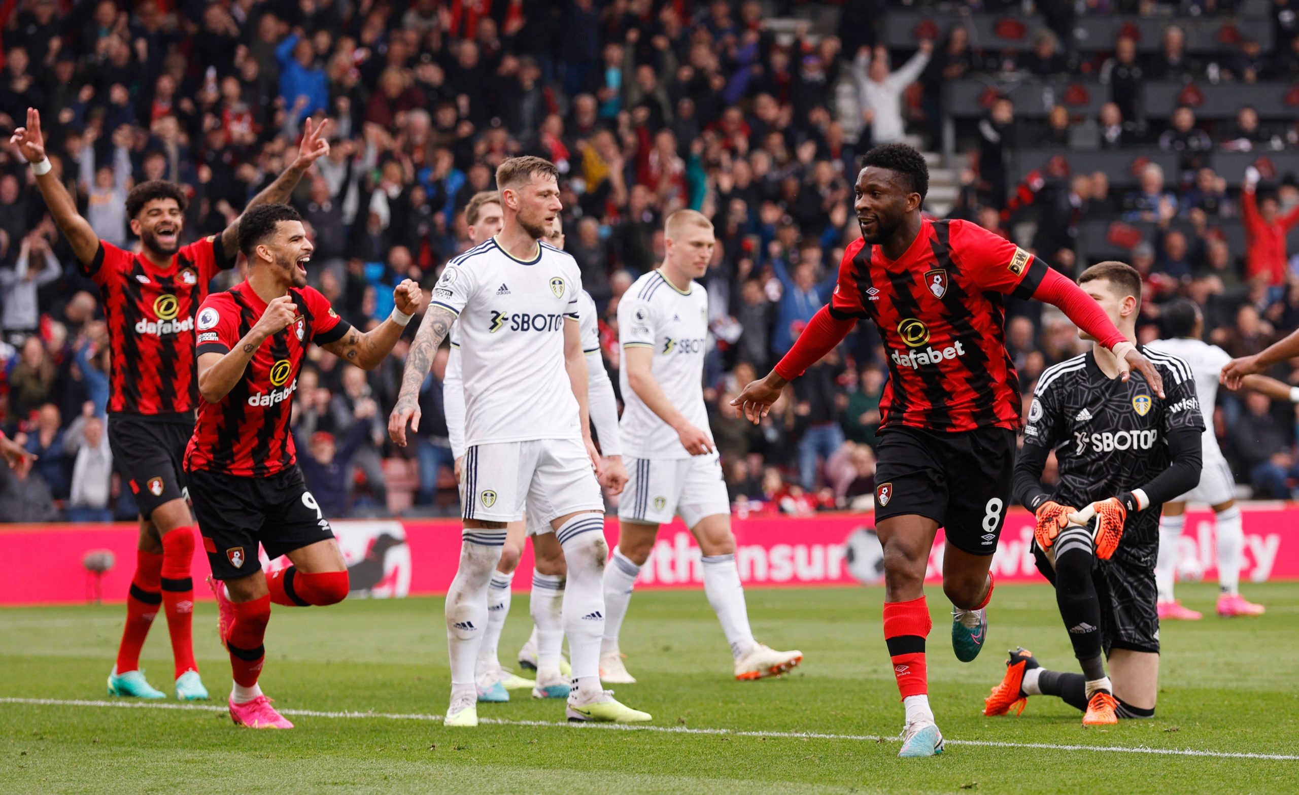 Bournemouth vs Leeds United (20:00 &#8211; 30/04) | Xem lại trận đấu
