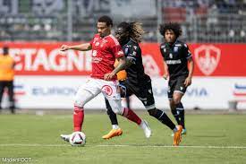 Stade Brestois vs AJ Auxerre (20:00 &#8211; 14/05) | Xem lại trận đấu