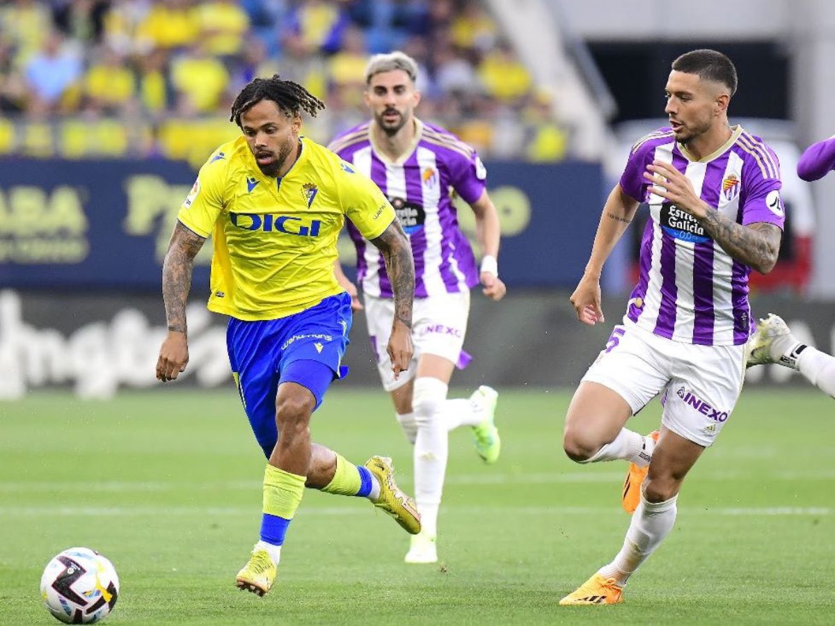 Cadiz vs Alaves (00:30 &#8211; 15/08) | Xem lại trận đấu