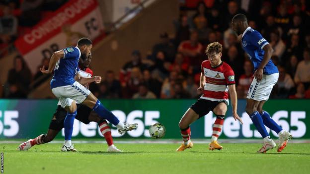 Doncaster Rovers vs Everton (02:00 &#8211; 31/08) | Xem lại trận đấu