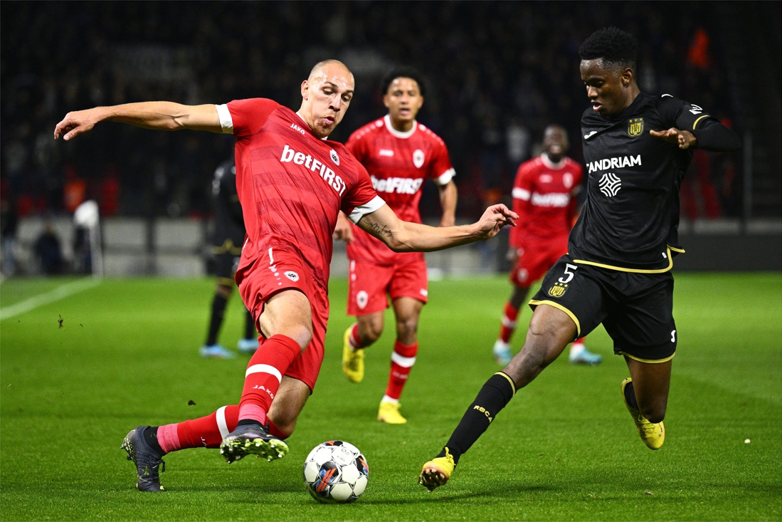 Royal Antwerp vs AEK Athens (02:00 &#8211; 23/08) | Xem lại trận đấu