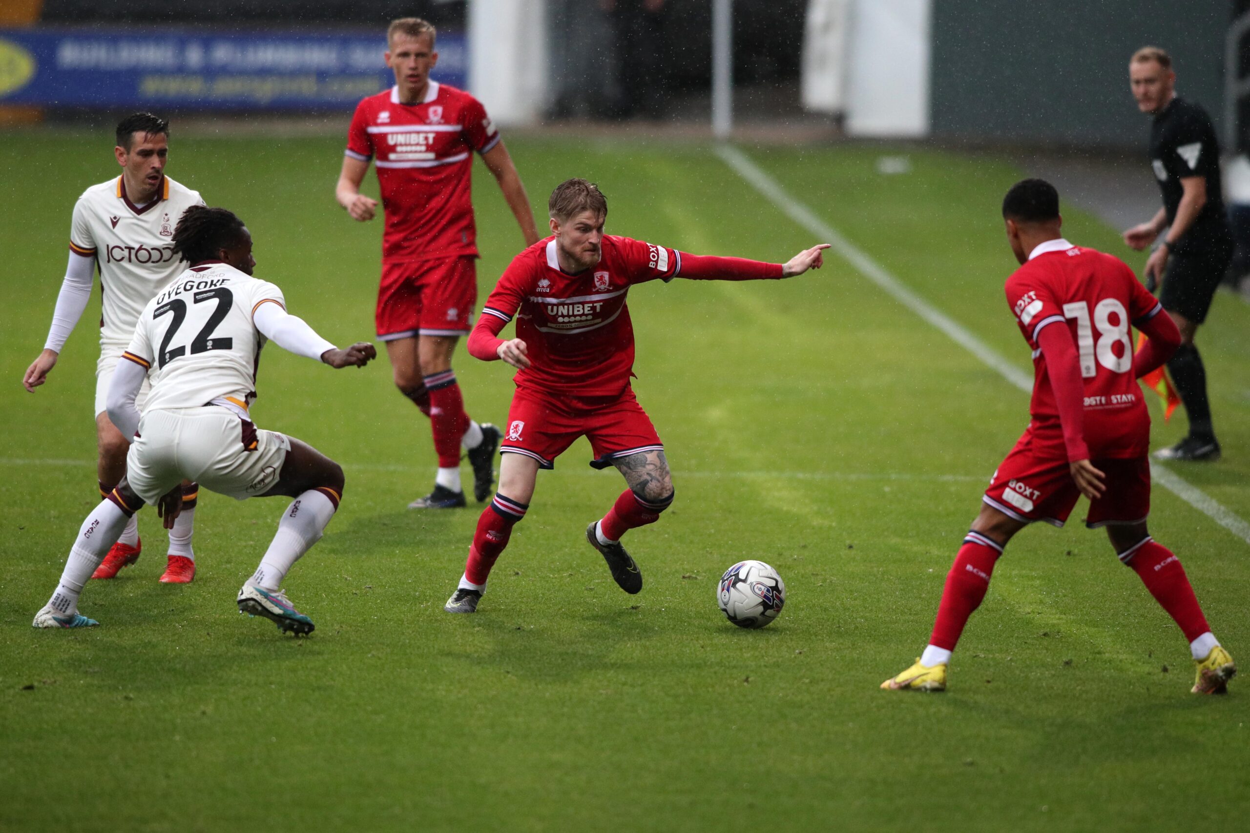 Bradford City vs Middlesbrough (01:45 &#8211; 27/09) | Xem lại trận đấu