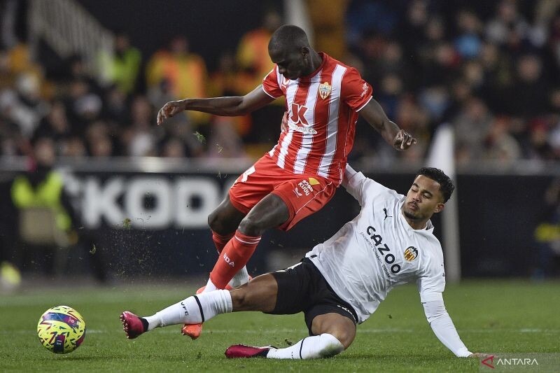 Almeria vs Valencia (02:00 &#8211; 24/09) | Xem lại trận đấu