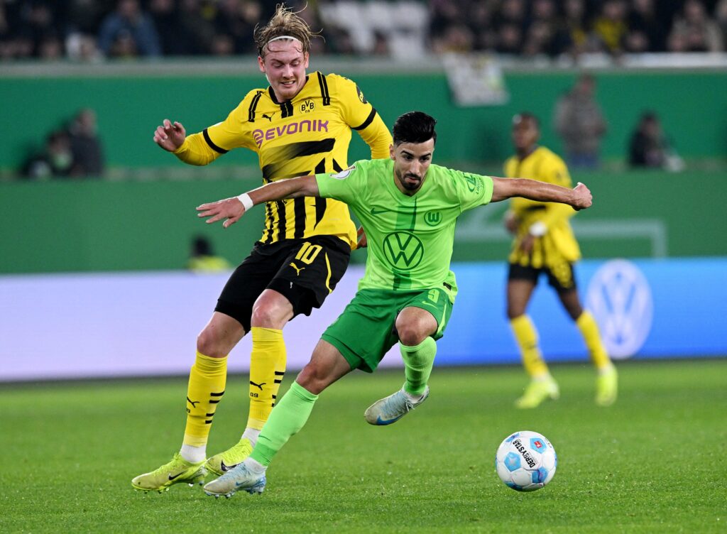 Nhận định soi kèo Wolfsburg vs Dortmund lúc 23h30 ngày 23/12/2024 nhan-dinh-soi-keo-wolfsburg-vs-dortmund-luc-23h30-ngay-23-12-2024-1