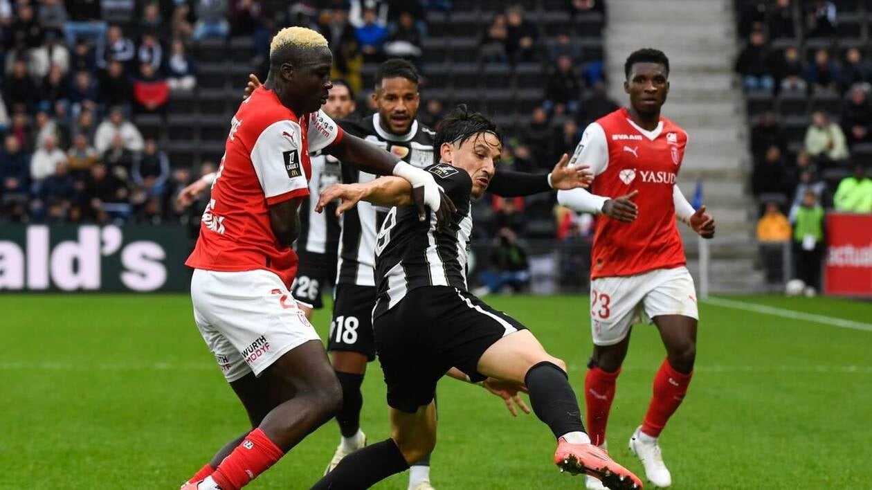 Nhận định soi kèo Angers vs Reims lúc 03h00 ngày 26/2/2025 nhan-dinh-soi-keo-angers-vs-reims-luc-03h00-ngay-26-2-2025-1