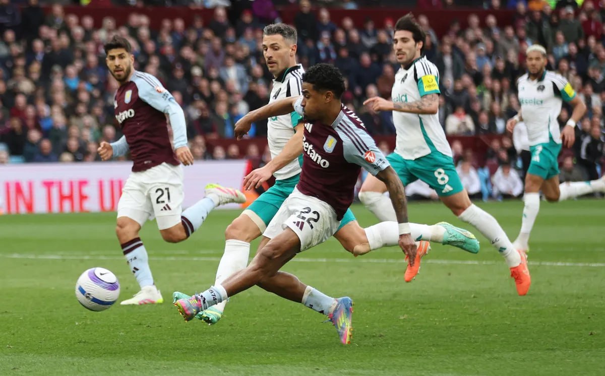 Aston Villa vs Newcastle United (23:30 &#8211; 19/04) | Xem lại trận đấu