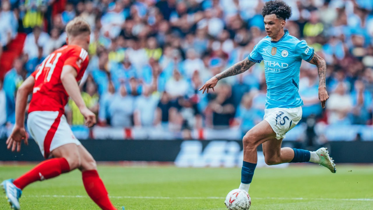 Nottingham Forest vs Manchester City (22:30 &#8211; 27/04) | Xem lại trận đấu