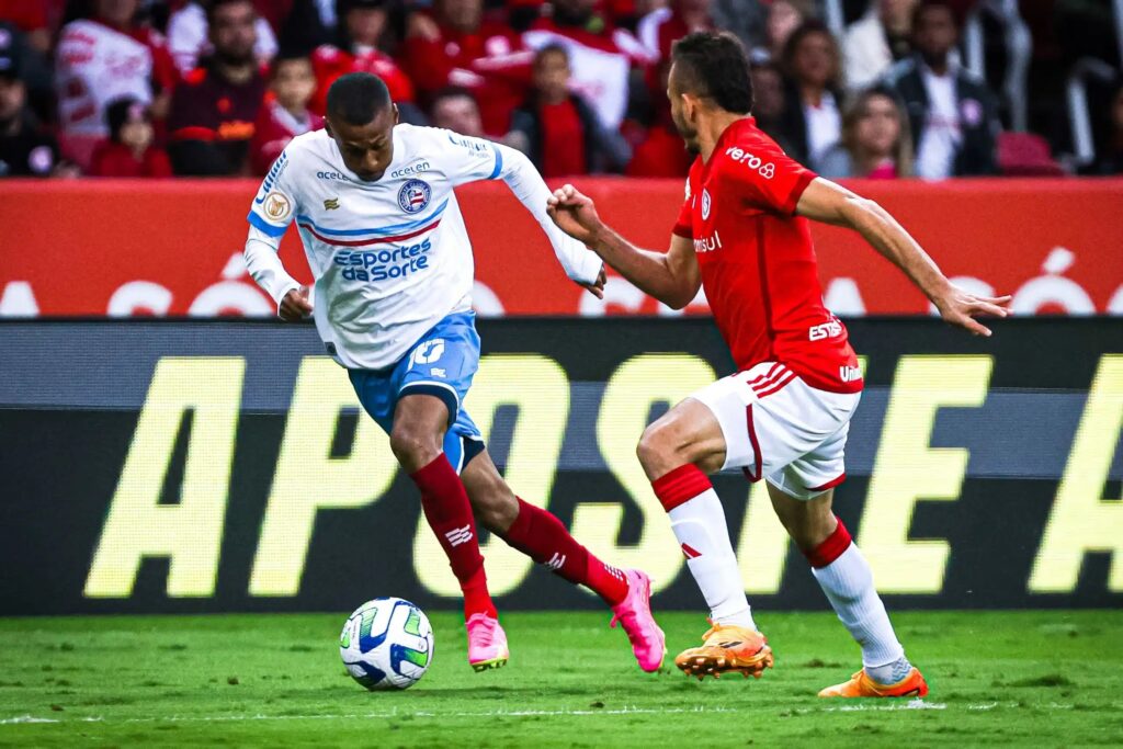 Nhận định soi kèo Bahia vs Internacional lúc 05h00 ngày 4/4/2025 nhan-dinh-soi-keo-bahia-vs-internacional-luc-05h00-ngay-4-4-2025-1