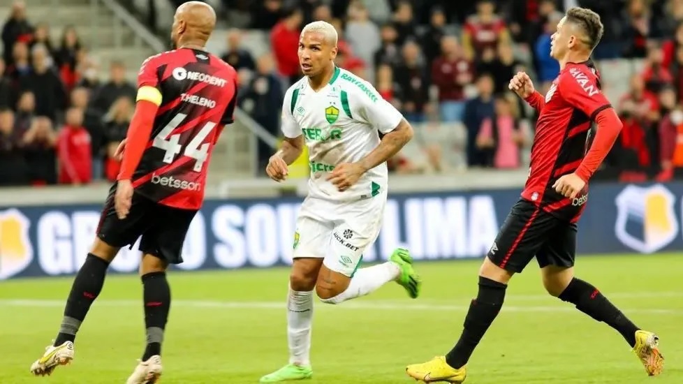 Nhận định soi kèo Cuiaba vs Paranaense lúc 05h00 ngày 16/4/2025