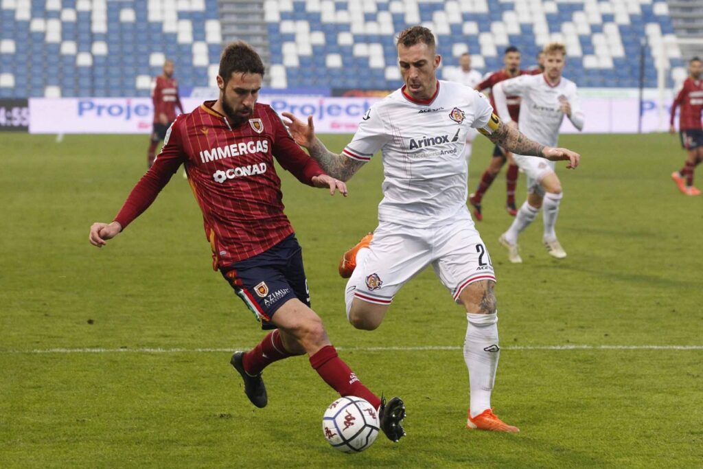 nhan-dinh-soi-keo-reggiana-vs-cremonese-luc-01h30-ngay-5-4-2025-1