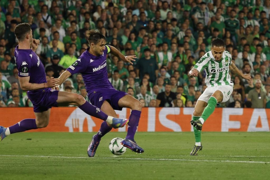 nhan-dinh-soi-keo-fiorentina-vs-betis-luc-02h00-ngay-9-5-2025-1