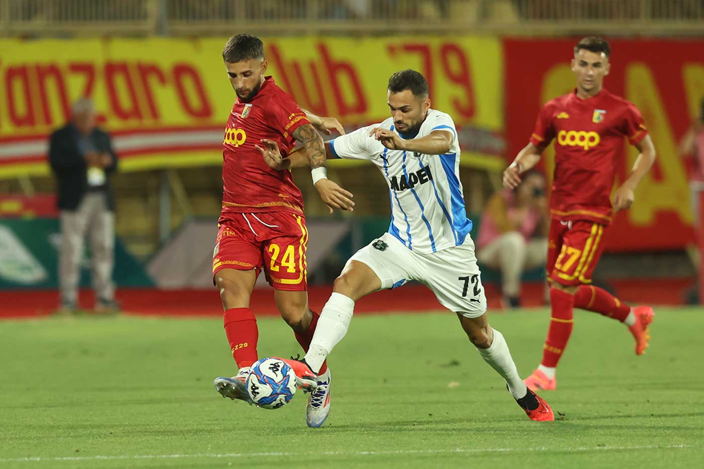 Nhận định soi kèo Sassuolo vs Catanzaro lúc 1h30 ngày 10/5/2025