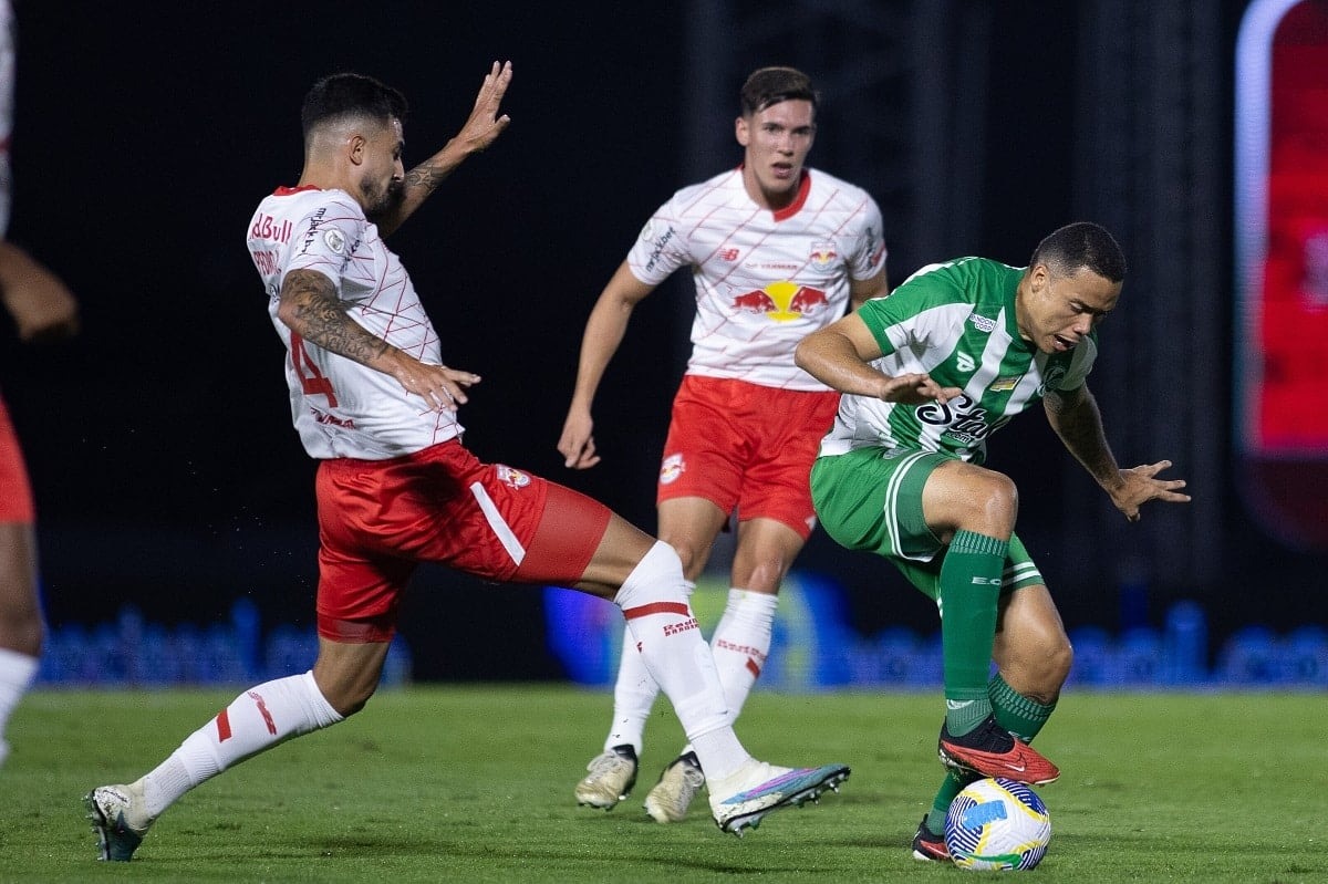 Nhận định soi kèo Vitoria vs Bragantino lúc 02h00 ngày 21/7/2025