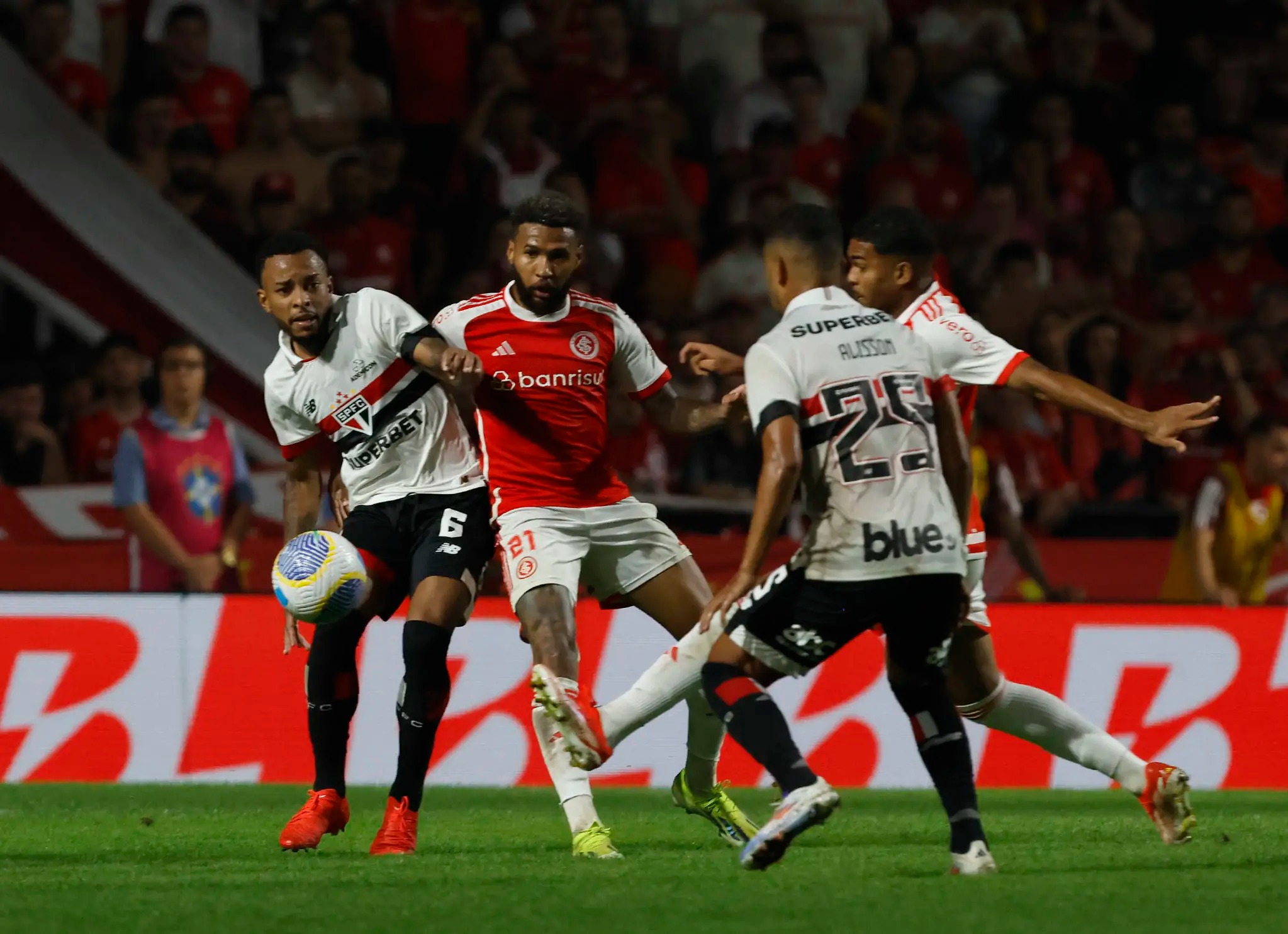 Nhận định soi kèo Internacional vs Sao Paulo lúc 06h30 ngày 4/8/2025 nhan-dinh-soi-keo-internacional-vs-sao-paulo-luc-06h30-ngay-4-8-2025-1